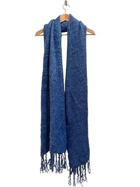 Aerie Blanket Scarf Blue Fuzzy Cozy NWT